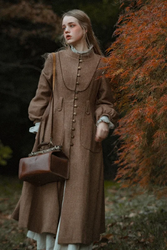 Discount Days Margaret 25|100% wool buttoned down coat