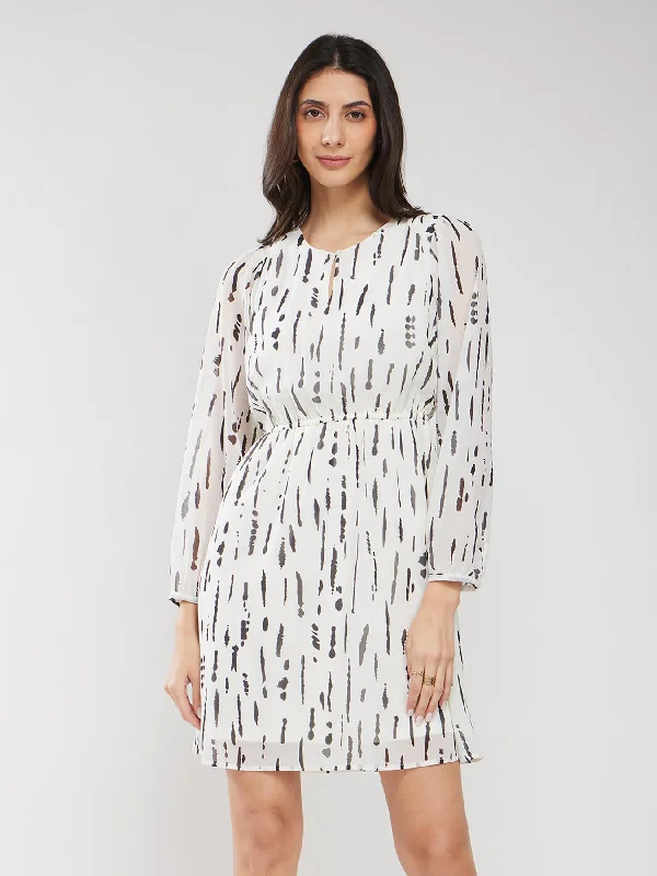 A-line Geometric Print Dress - Off White And Black