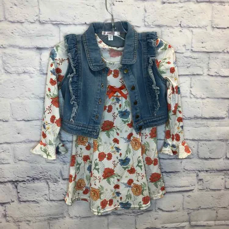 Deal Frenzy Nannette Floral Size 4T Girls Dress