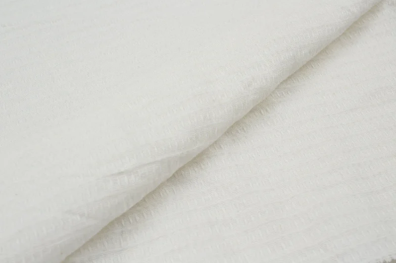 White - 003