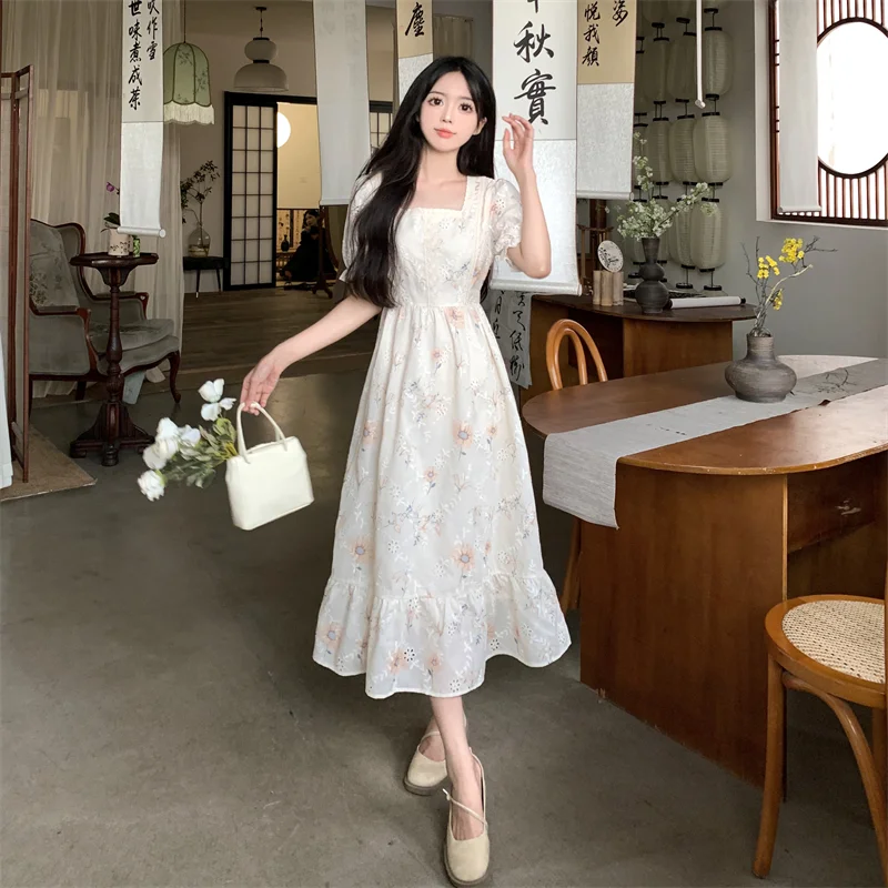 Super Bargain Plus Size Square Neck Embroidery Lace White Dress