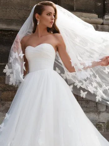 Instant Savings Lace Appliques Tulle Cathedral Wedding Veil  GJS2023