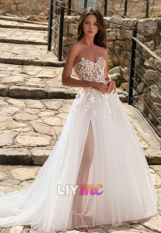 Limited Time Offer Sweetheart Sleeveless Appliques Tulle A-Line Beach Wedding Dress Limited Time Offer Sweetheart Sleeveless Appliques Tulle A-Line Beach Wedding Dress