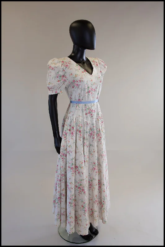 Today’s Deal Vintage 1980s White Floral Print Maxi Dress