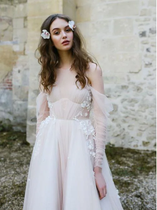 Bonus Savings Long Sleeve Bohemian Beach Wedding Dresses Cold Shoulder Boho Rustic Wedding Dress NA2011