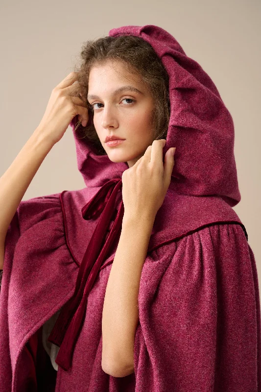 Weekend Special Perfumer 33 | hooded wool cloak