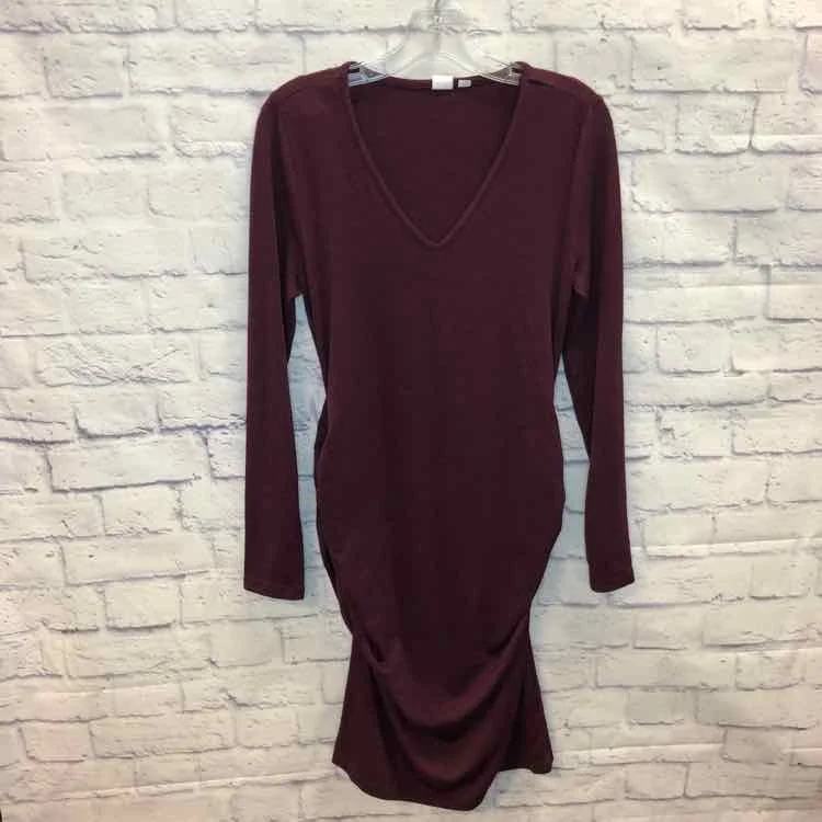 Extra Savings Gap Maroon Size M Maternity Dress