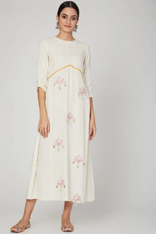 Take Advantage White lotus midi dress