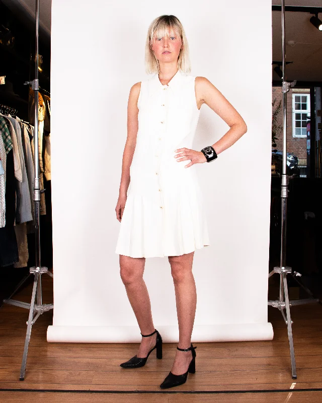 Savings Spectacular Early 1990s Chanel Pleated Off-White Dress XS