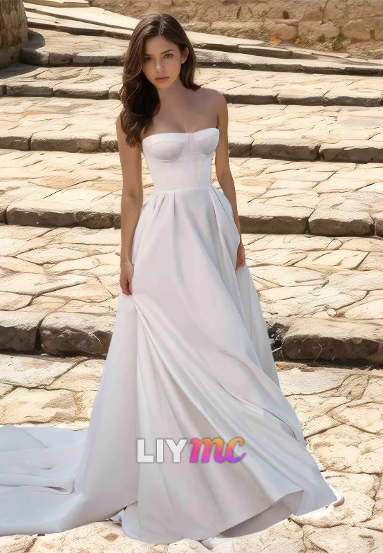 Final Clearance Semi-Sweetheart Sleeveless Pleated Satin A-Line Wedding Dress