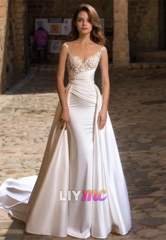 Big Discounts V-Neck Spaghetti Straps Appliques Ruched Mermaid Weddding Dress