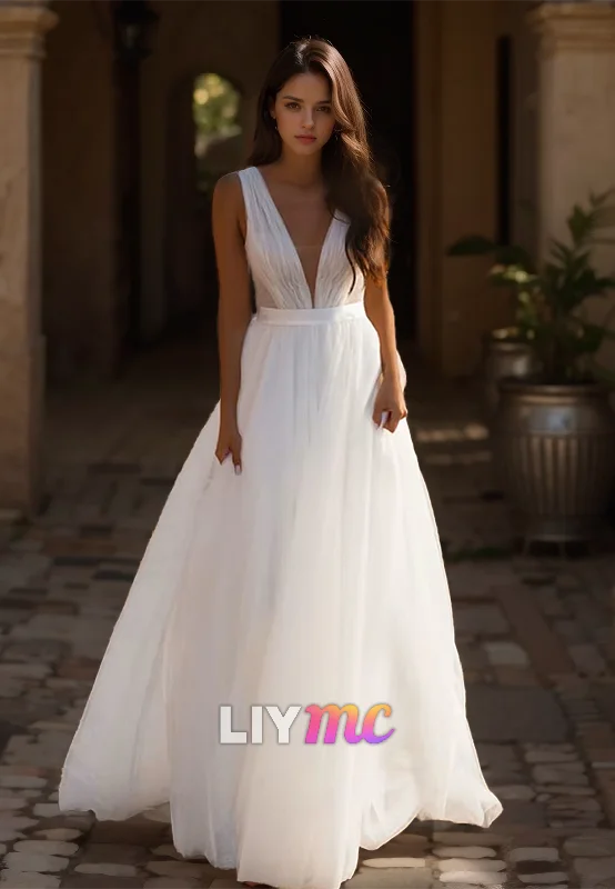 Quick Sale V-Neck Sleeveless Tulle Pleated A-Line Beach Wedding Dress