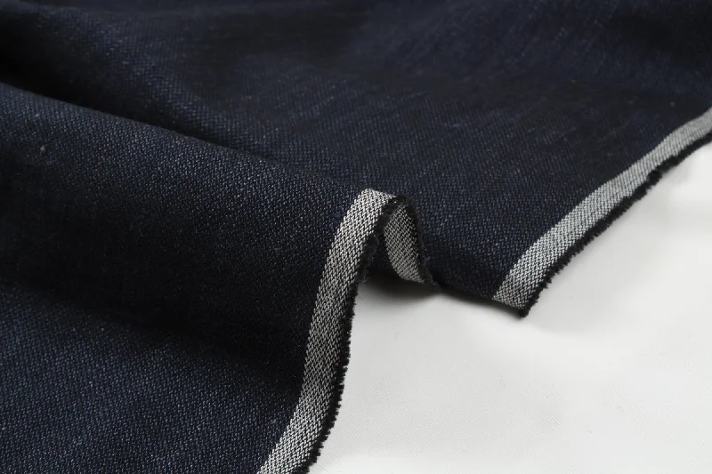 Hurry In Soft Linen Cotton Rustic Fabric - Navy - Mid-Weight (1 Mt Remnant)
