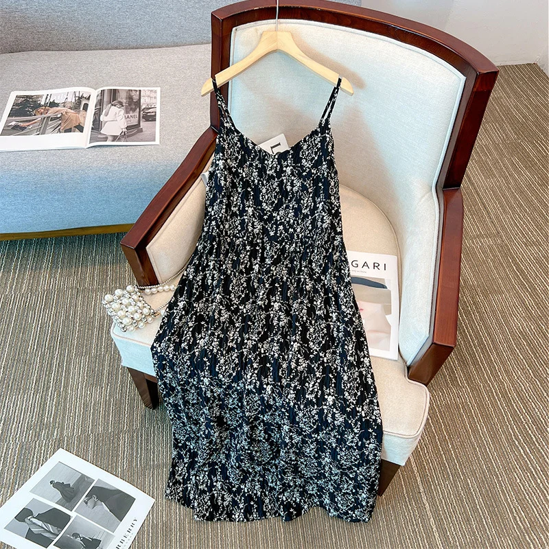 Holiday Sale Plus Size V Neck Floral Crinkled Cami Dress (EXTRA BIG SIZE)