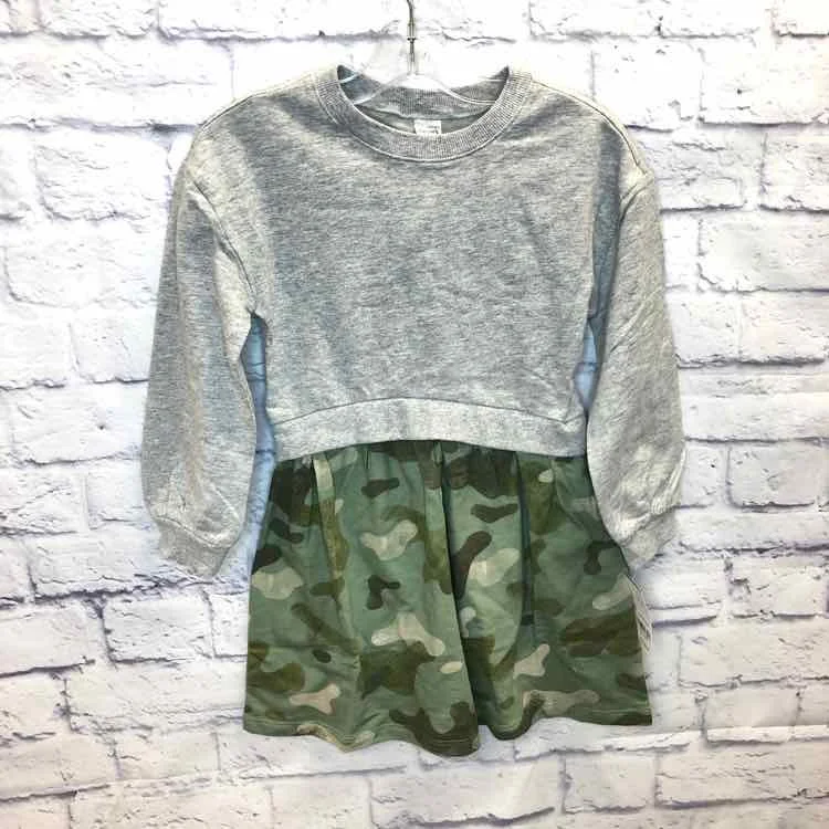 Closeout Sale Carters Camo Size 6 Girls Dress