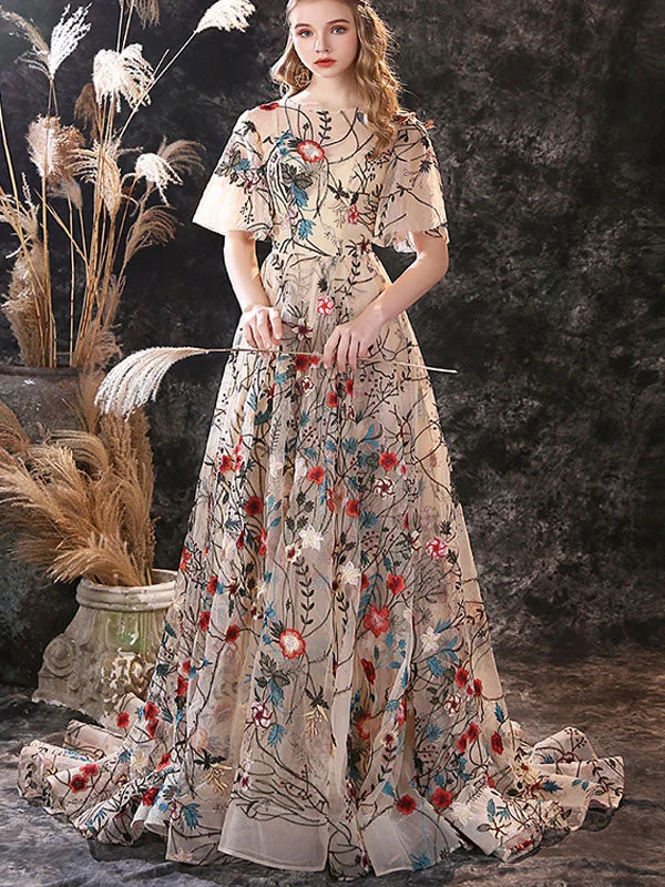 Holiday Sale Stunning Evening Dress A-Line Jewel Neck Lace With Train Lace Social Party Dresses