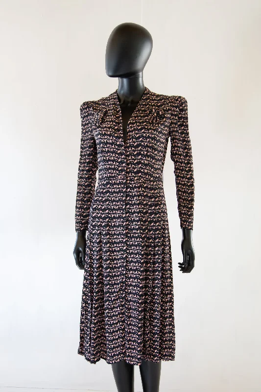 Vintage 1940s Novelty Print Tea Dress