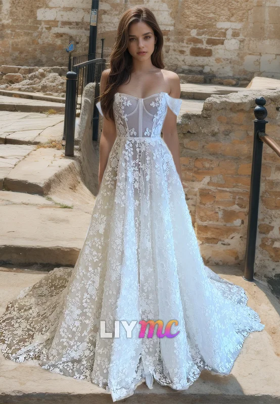 Closeout Sale Off-Shoulder Strapless Pleated Appliques A-Line Wedding Dress