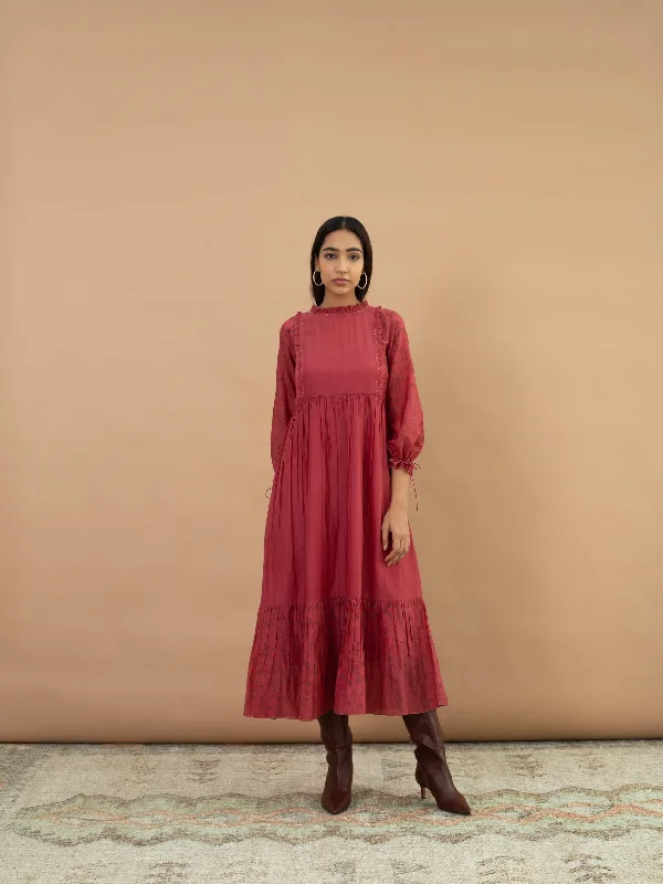 Unmissable Offer Wild Berries Dress
