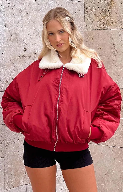 Deal Alert Lioness Carla Mulberry Puffer Jacket