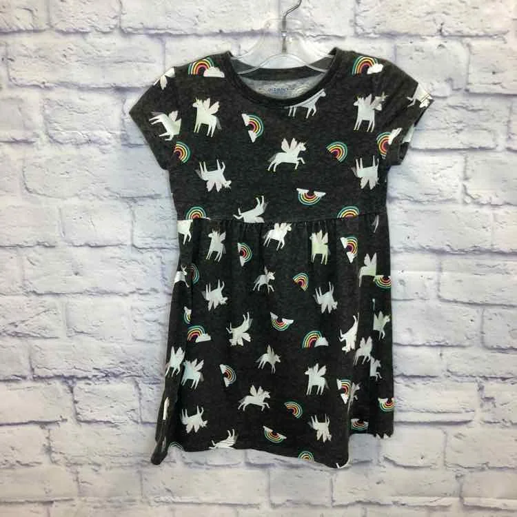 Inventory Reduction Old Navy Gray Size 5 Girls Dress