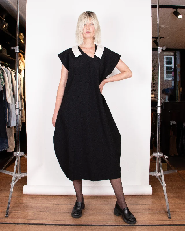 Anniversary Sale 1980s Comme des Garçons Black Dress With Asymmetrical Collar M