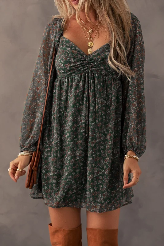 Online Only Green Floral Print Sweetheart Neck Shirred Back Mini Dress