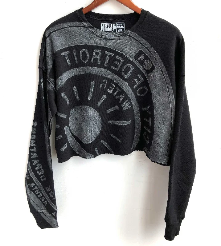 Price Drop Alert Manhole Cover Print Cropped Black Crew Neck Women's Sweatshirt, Spirit of Detroit.