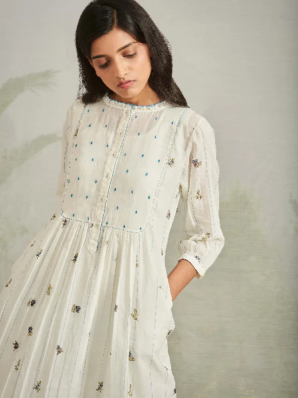 Hot Deal Vantage Dress
